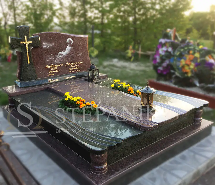 Пам’ятник двійний №313