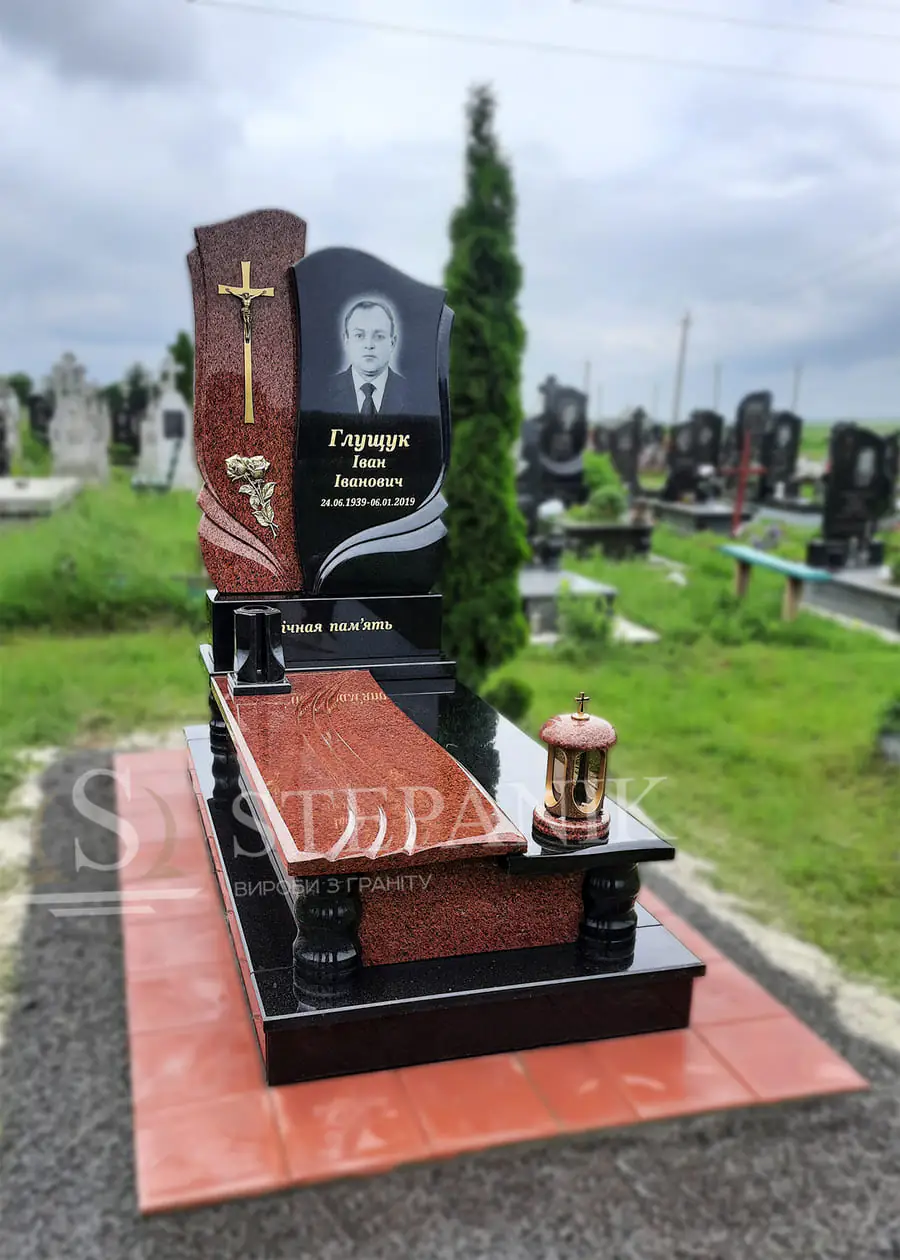 Пам’ятник одинарний №011