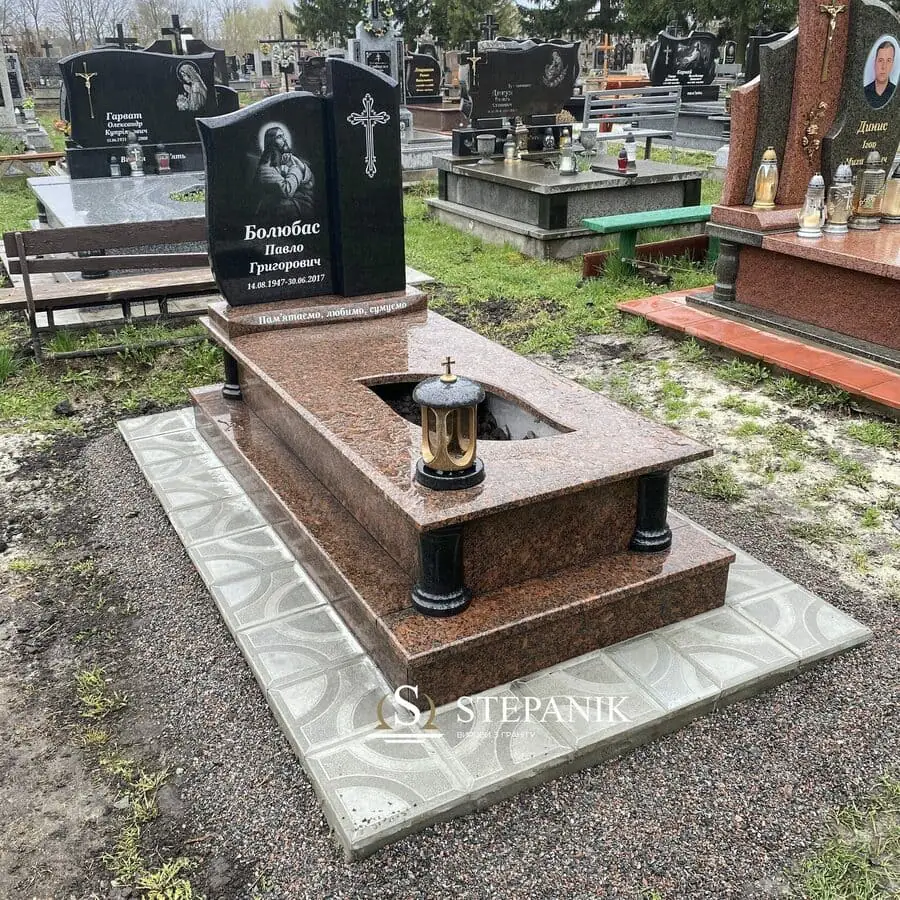 Пам’ятник одинарний №028