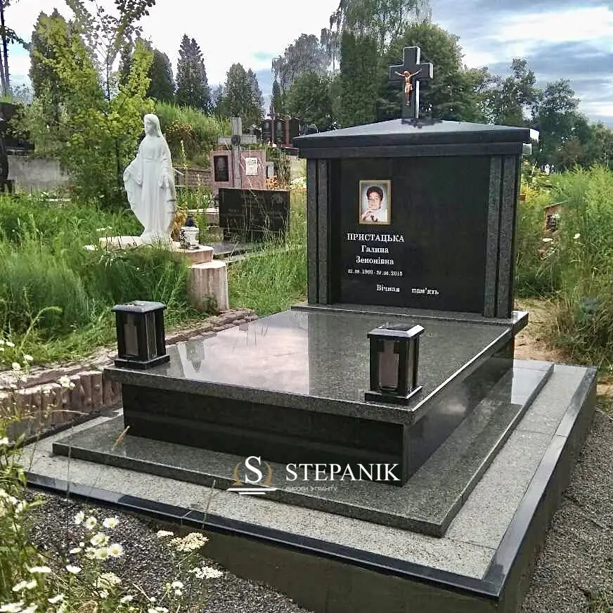 Пам’ятник двійний №374