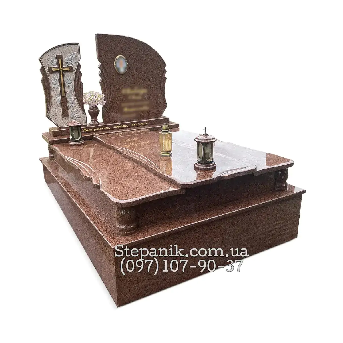 Двійний пам'ятник з граніту лізник ексклюзивний (Модель 05)