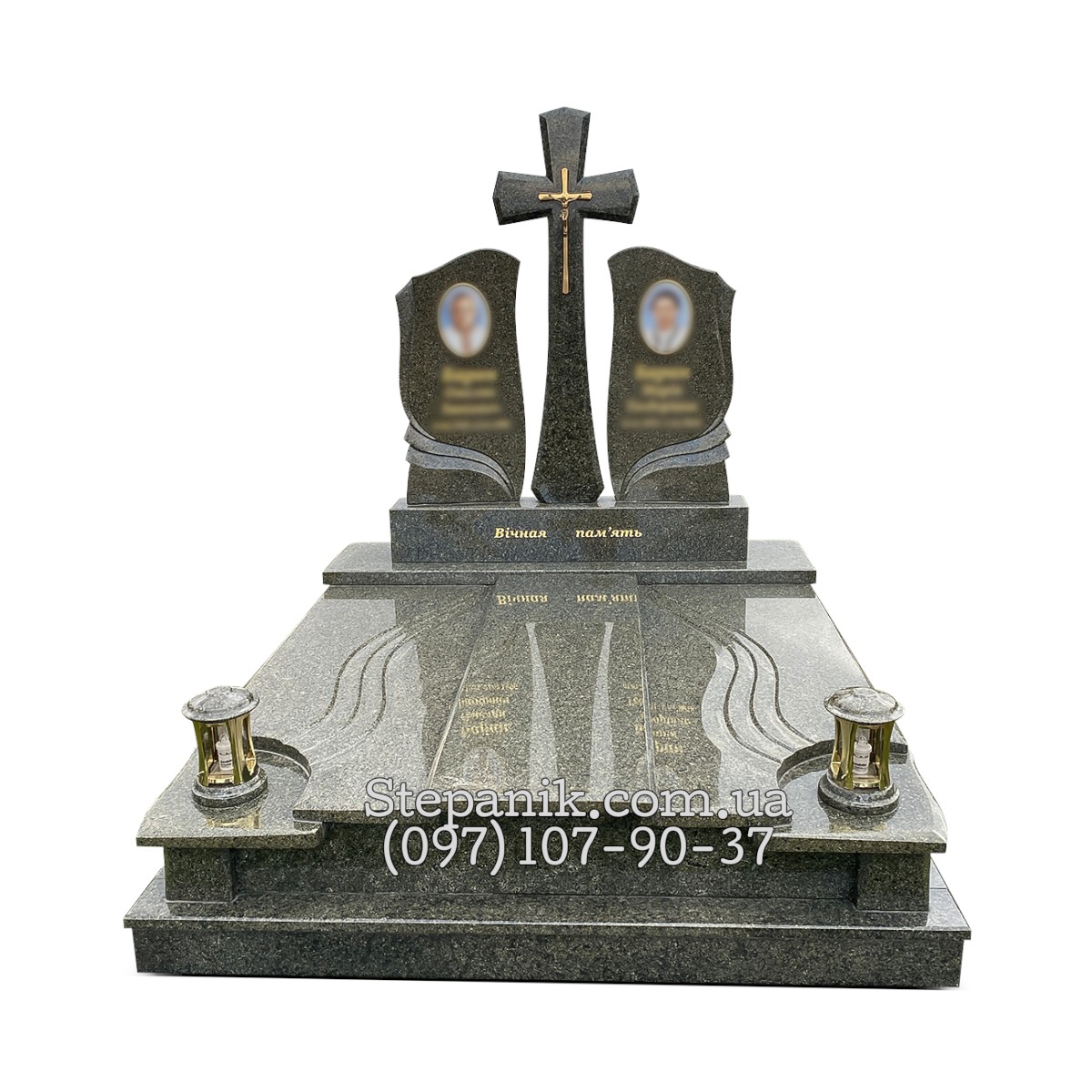 Двійний пам'ятник з граніту човнова з хрестом (Модель 21)