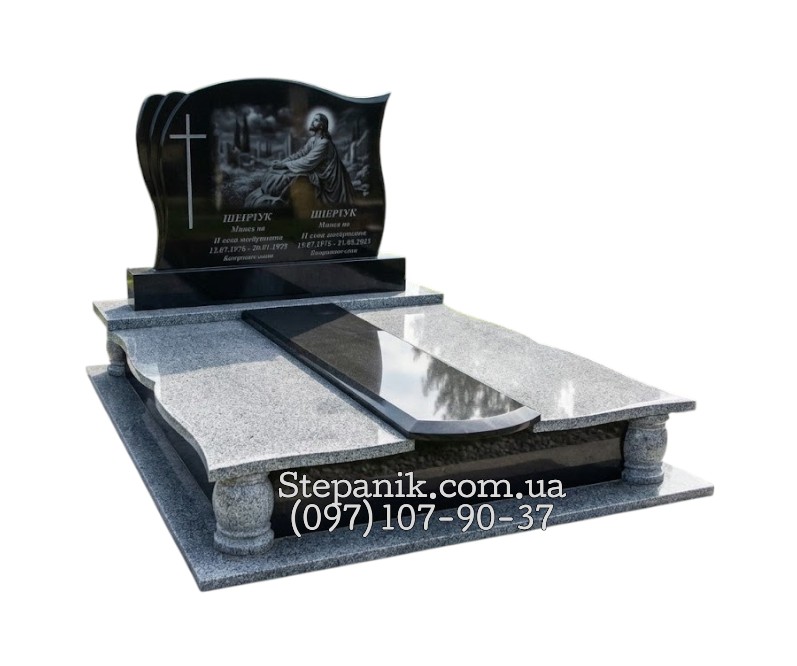 Пам'ятник півторачка з граніту покостівка та габро класичний (Модель 43)