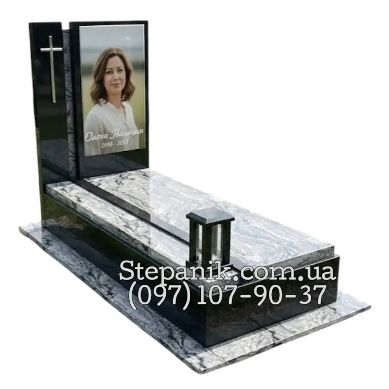 Одинарний пам'ятник з граніту Вісконт норс№2 та Габро прямокутний (Модель 19)