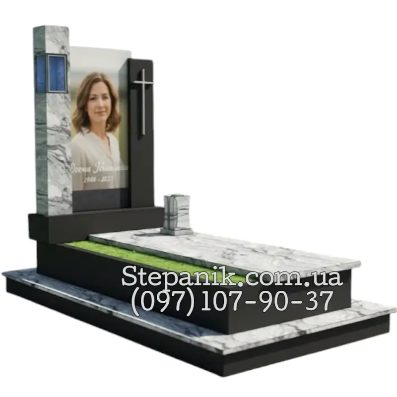 Одинарний пам'ятник з граніту Вісконт норс№2 та Габро з лампадкою (Модель 103)