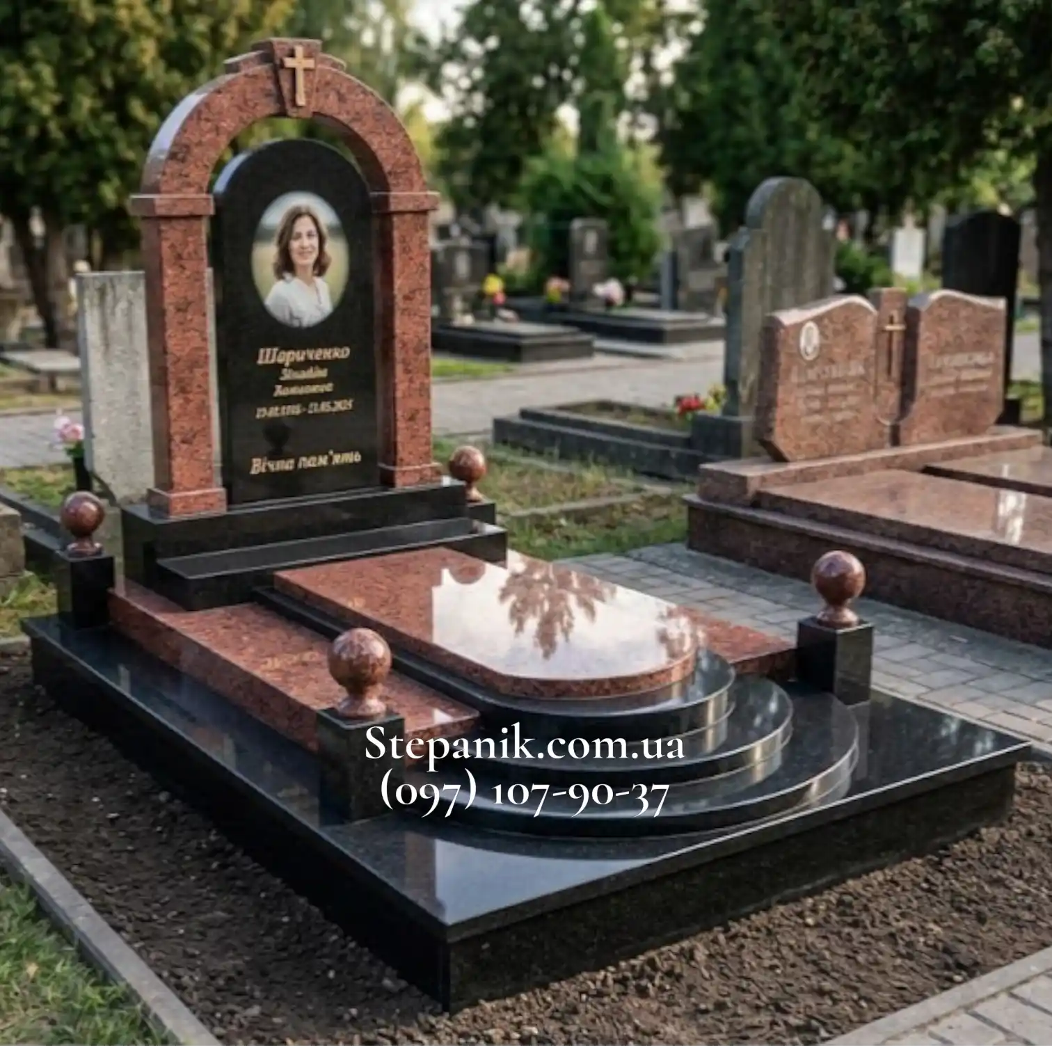 Ексклюзивний одинарний пам'ятник "сходинки" (Модель 186)