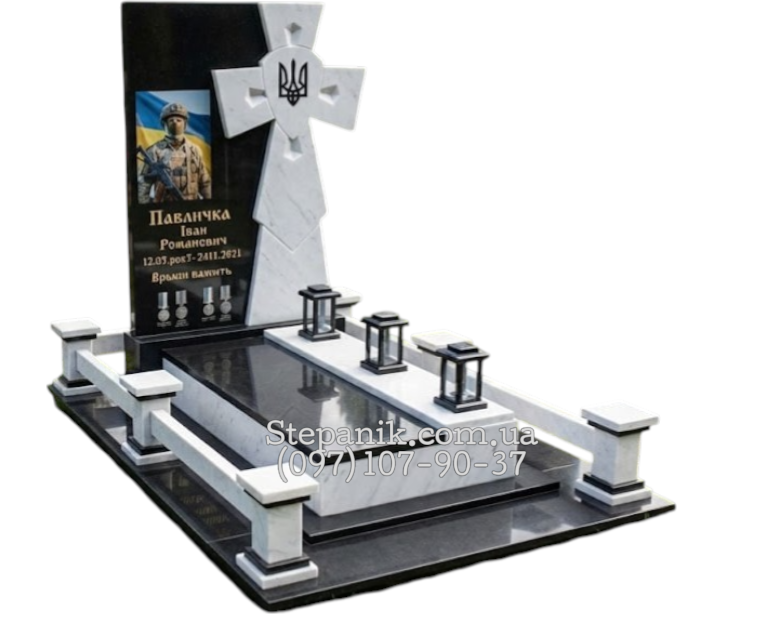 Військовий пам'ятник у виглядів хреста з мармору (Модель 165)