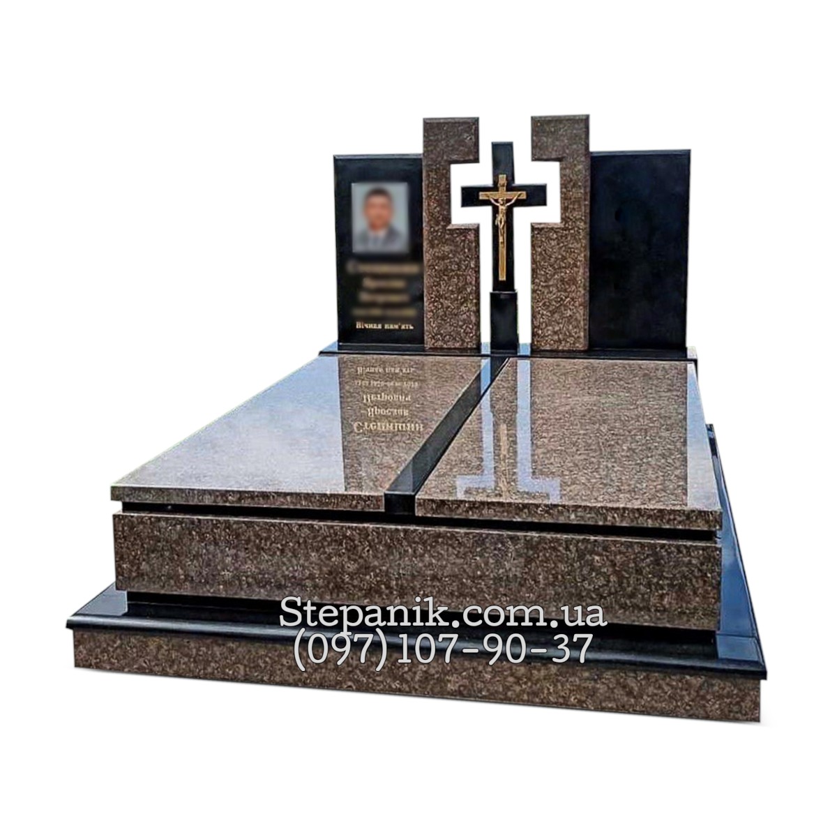 Двійний пам'ятник з граніту дідковичі та габро строгий (Модель 55)