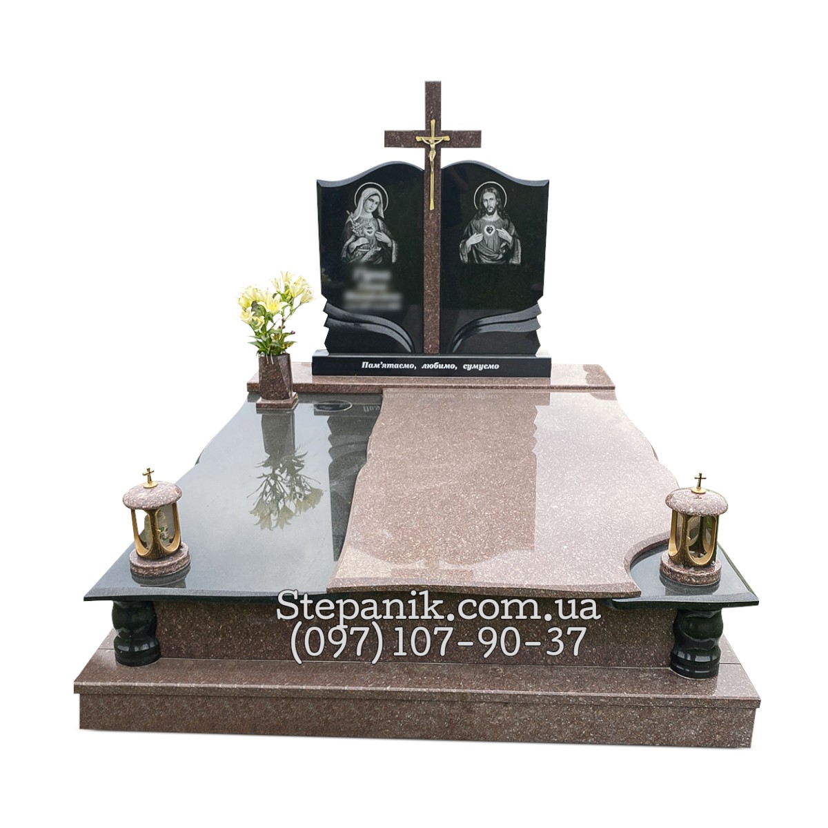 Двійний пам'ятник з граніту токівський та габро з хрестом (Модель 61)